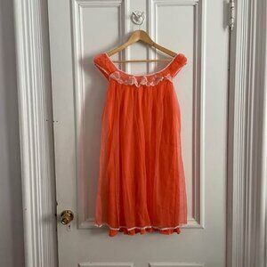 Vintage 1960s Coral Nylon Nighty with Lace Trim